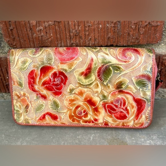 Isabella Fiore Handbags - Isabella Fiore | Rose Floral Embroidered Zip Around Wallet